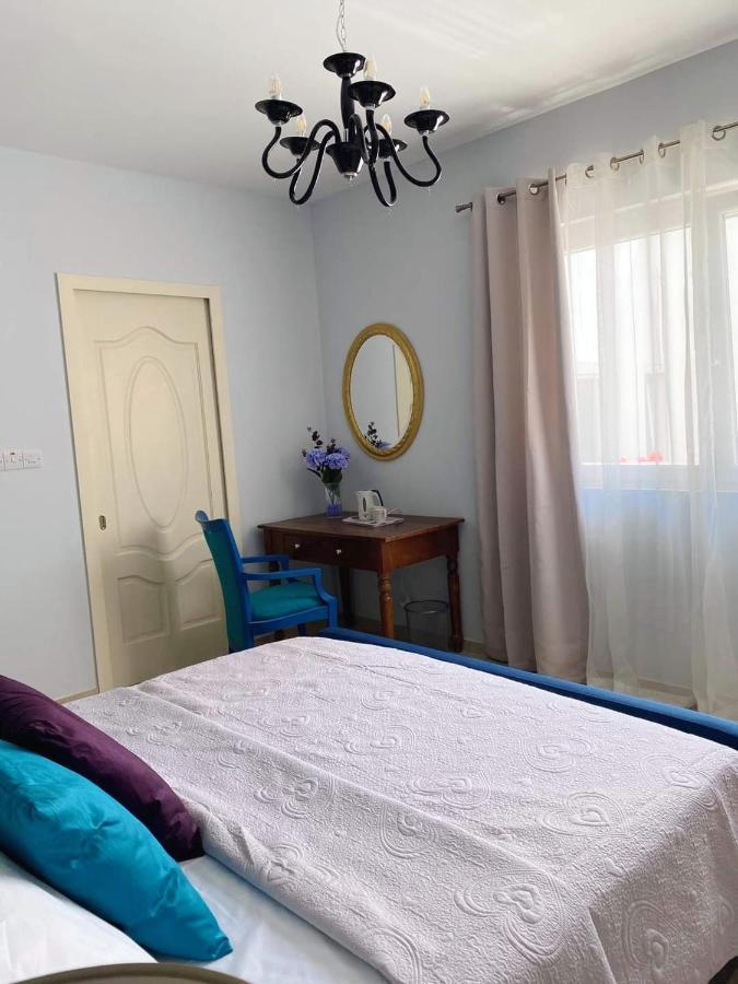Отель Il-Blanzun Central Boutique Living Zebbug  Экстерьер фото